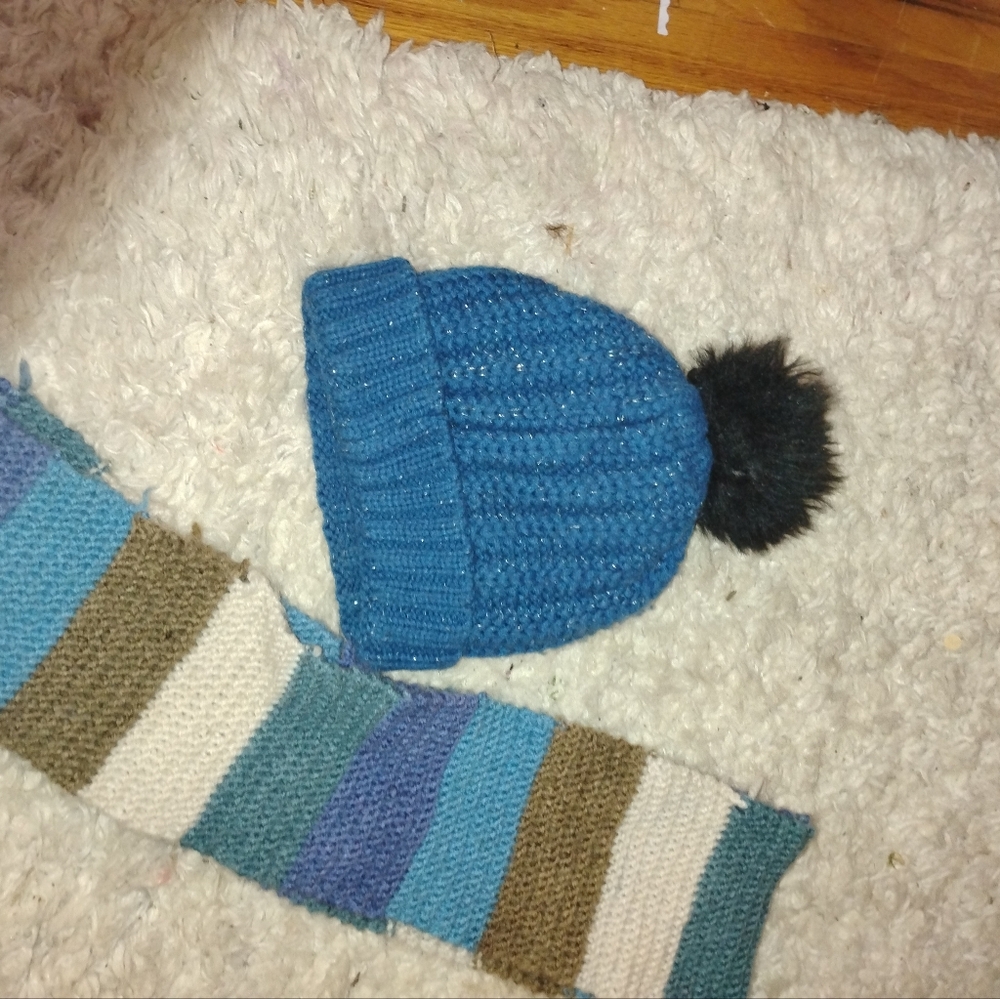 toboggan and scarf